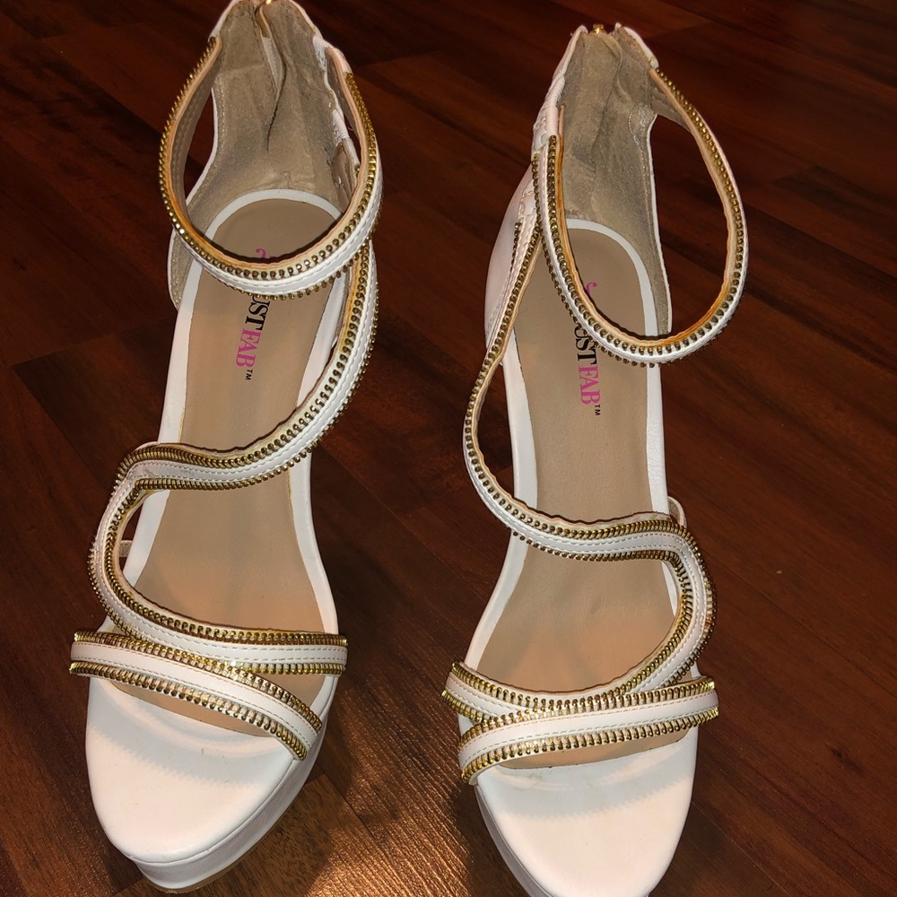 White/Gold 5” Pumps with back zipper